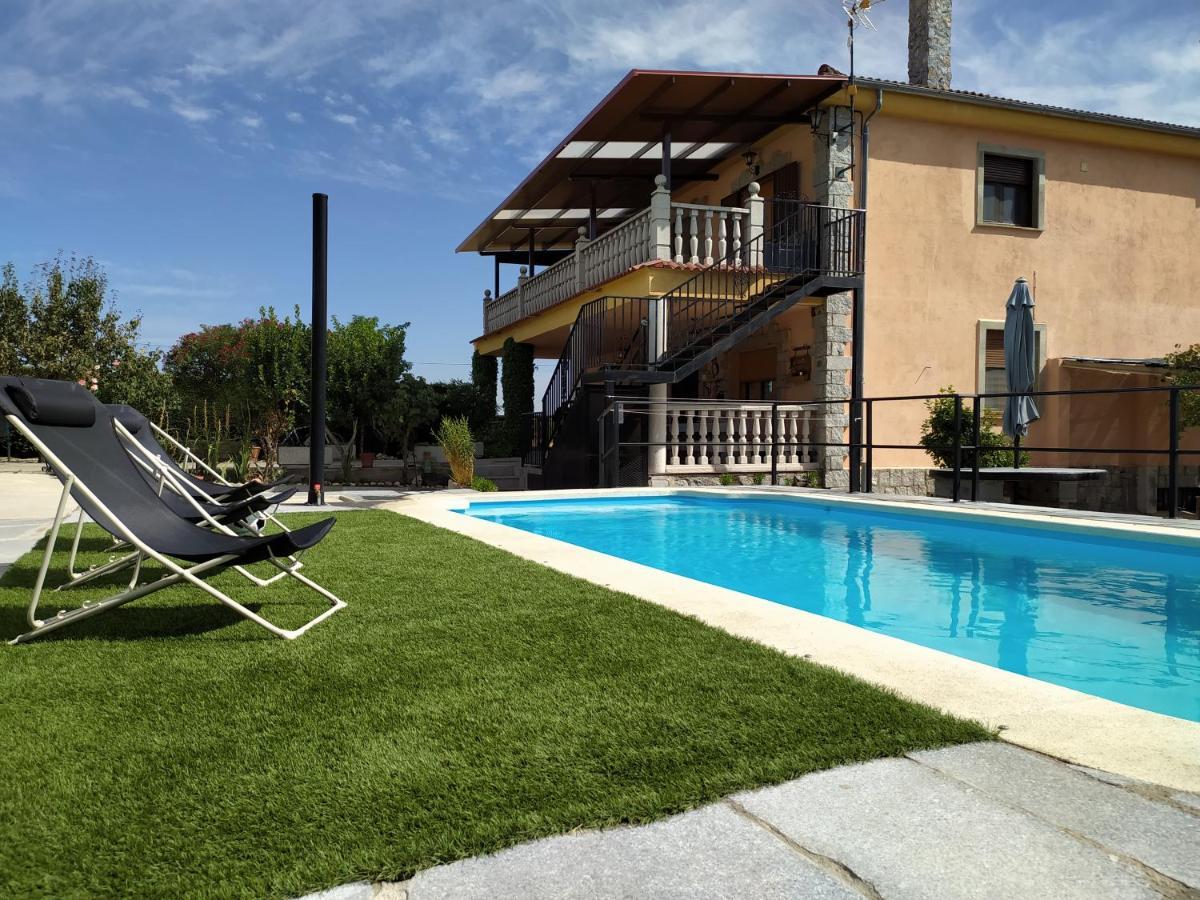 Valdefuentes de Sangusín Casa Rural Mi Descanso מראה חיצוני תמונה