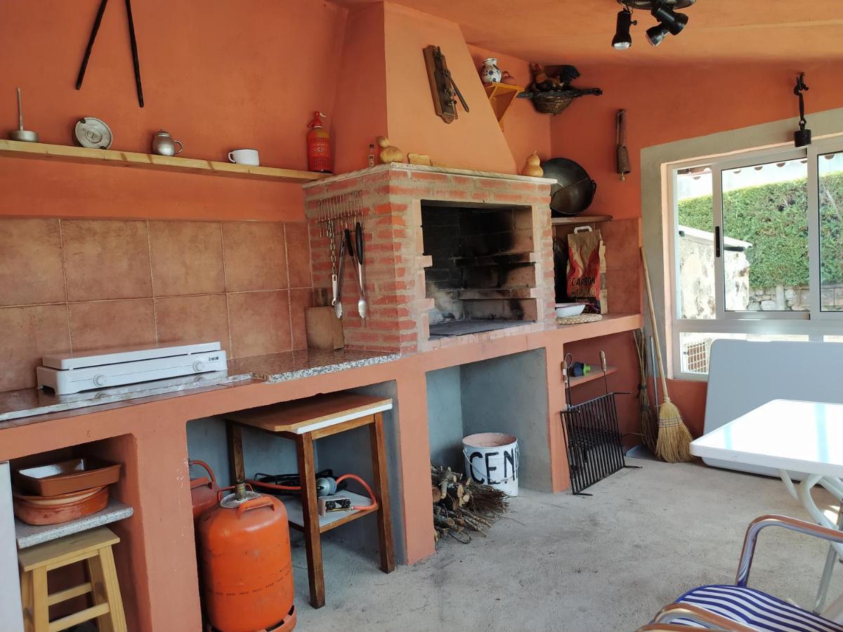 Valdefuentes de Sangusín Casa Rural Mi Descanso מראה חיצוני תמונה
