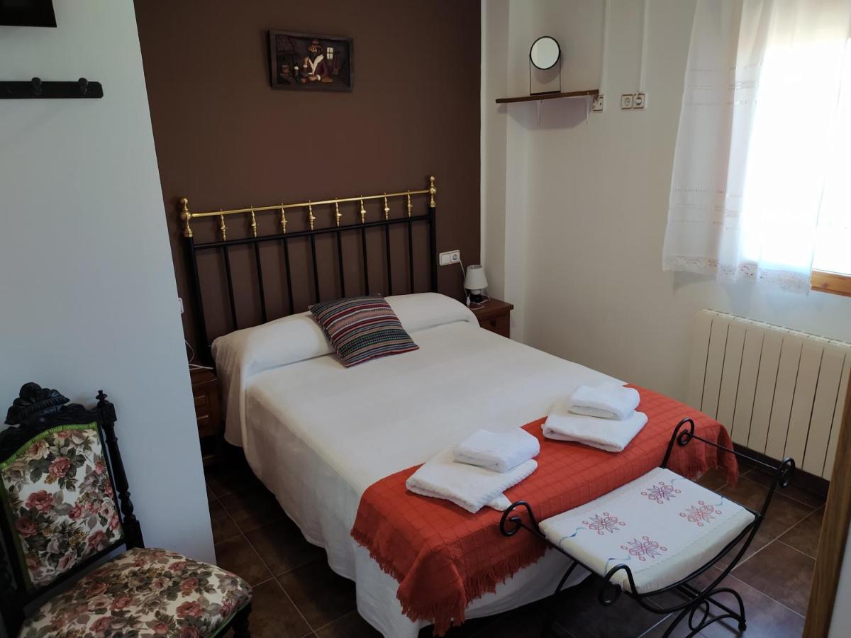Valdefuentes de Sangusín Casa Rural Mi Descanso מראה חיצוני תמונה