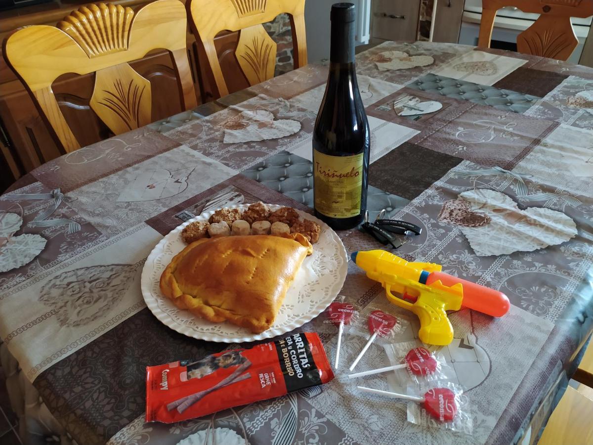 Valdefuentes de Sangusín Casa Rural Mi Descanso מראה חיצוני תמונה
