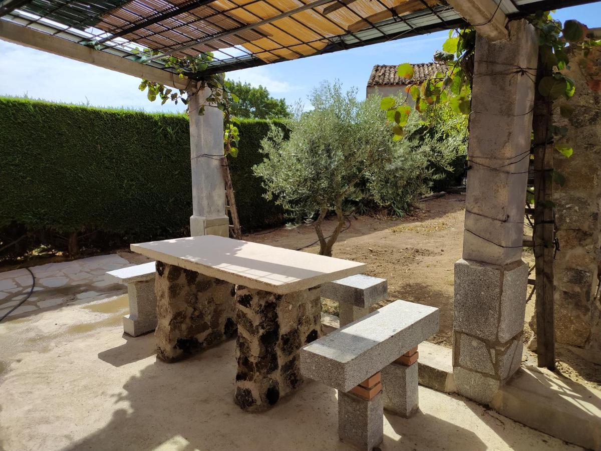 Valdefuentes de Sangusín Casa Rural Mi Descanso מראה חיצוני תמונה