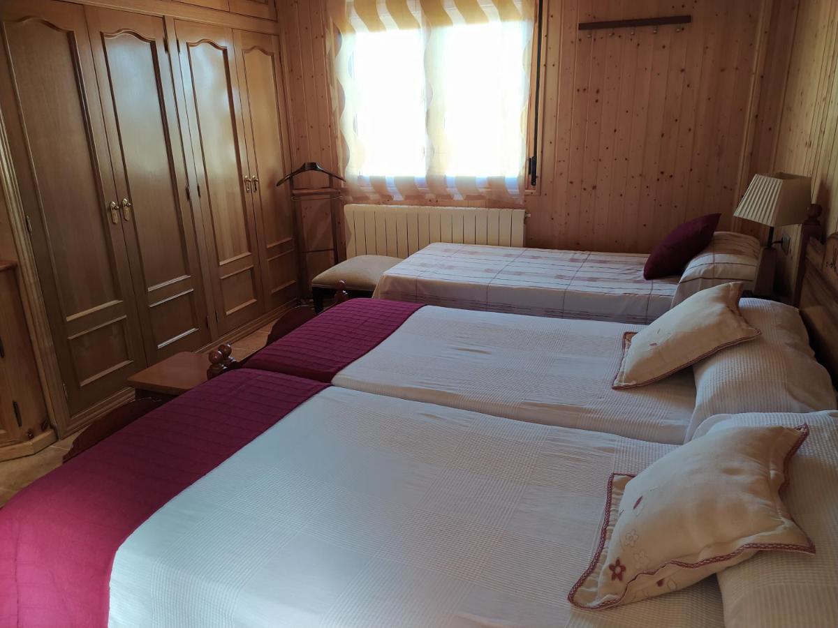 Valdefuentes de Sangusín Casa Rural Mi Descanso מראה חיצוני תמונה