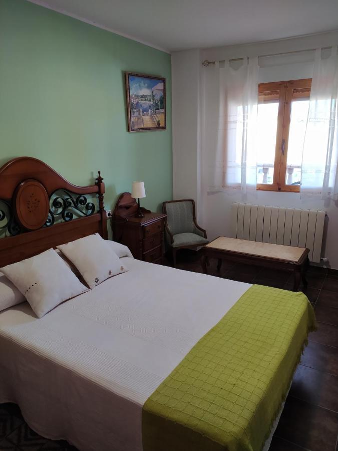 Valdefuentes de Sangusín Casa Rural Mi Descanso מראה חיצוני תמונה